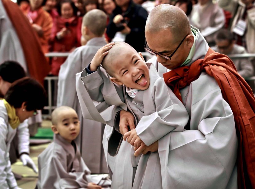 Дети-монахи в буддийских монастырях