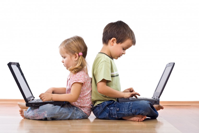 Надо ли детям запрещать социальные сети?