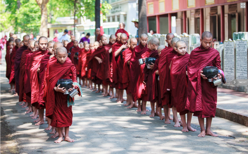 Дети-монахи в буддийских монастырях