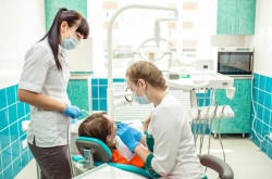 Как найти хорошую детскую стоматологию?