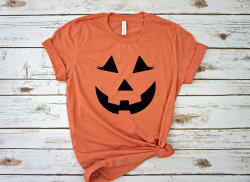 Страшно красивые футболки на Хэллоуин