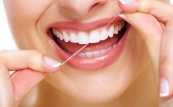 Как ухаживать за зубами и полостью рта? Современные аксессуары