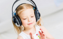 Какие песни необходимо слушать ребёнку?